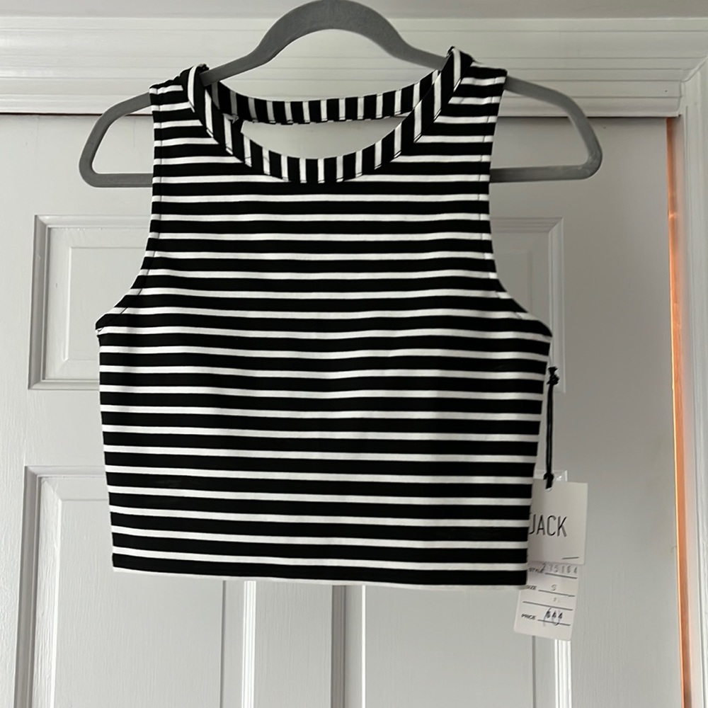 Black and white stripe crop top